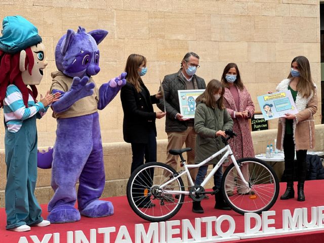 20.000 escolares participan en el concurso de dibujo ´Una Navidad Circular´ - 1, Foto 1