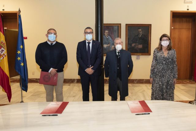 La Universidad de Murcia y la Real Academia de Bellas Artes Santa María de la Arrixaca firman un convenio de colaboración - 1, Foto 1