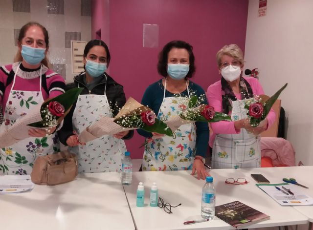 Arranca en Las Torres de Cotillas un curso gratuito sobre arte floral - 3, Foto 3