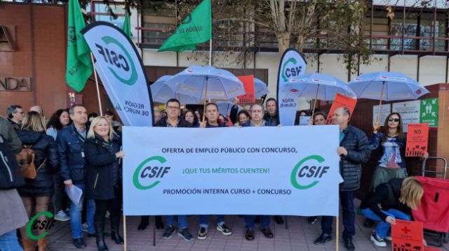 CSIF contra la injusta Oferta Empleo Público que perjudica a los 9500 trabajadores de la CARM de Administración y Servicios - 1, Foto 1