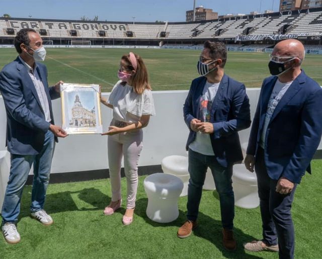 Castejón: el gobierno regional se olvida del estadio del primer equipo de la región - 3, Foto 3