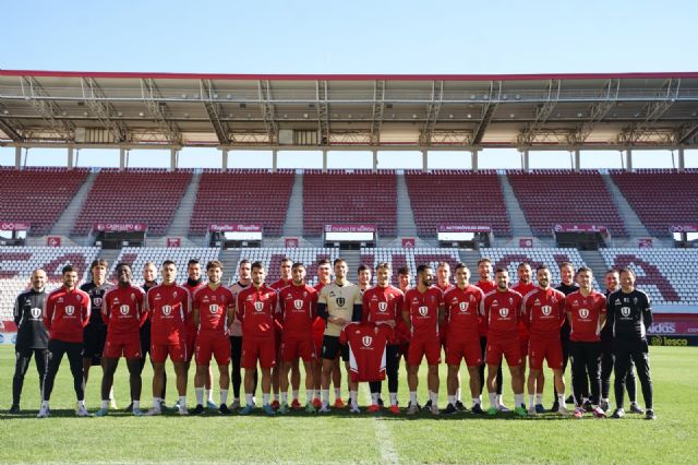 UNIVERSAE une sus fuerzas con el Real Murcia, el equipo de fútbol más laureado de la Región - 2, Foto 2