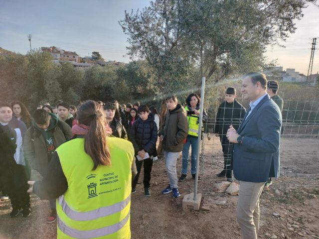 Cerca de 1.500 personas han visitado ya las excavaciones del Castillejo en Monteagudo - 2, Foto 2