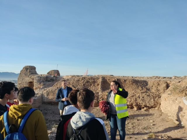 Cerca de 1.500 personas han visitado ya las excavaciones del Castillejo en Monteagudo - 5, Foto 5