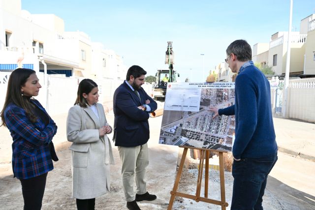 La Comunidad inicia las obras para mejorar la red de pluviales de El Mojón y reducir así las inundaciones en sus calles - 1, Foto 1