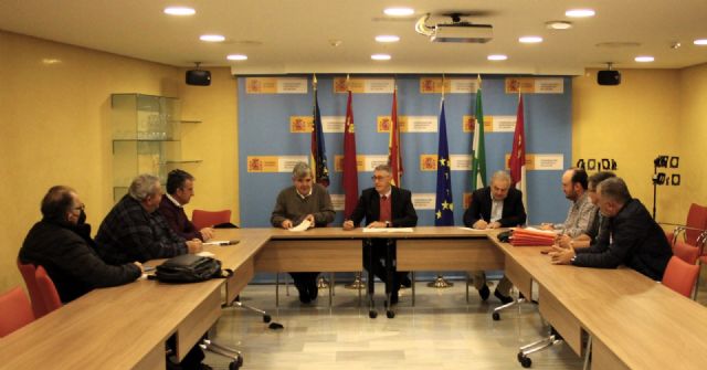 El presidente de la CHS mantiene una reunión de trabajo con representantes de COAG - 1, Foto 1