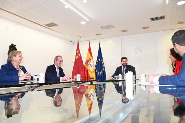 López Miras recibe en San Esteban al Paso Blanco de Lorca para hablar sobre sus próximos proyectos - 2, Foto 2