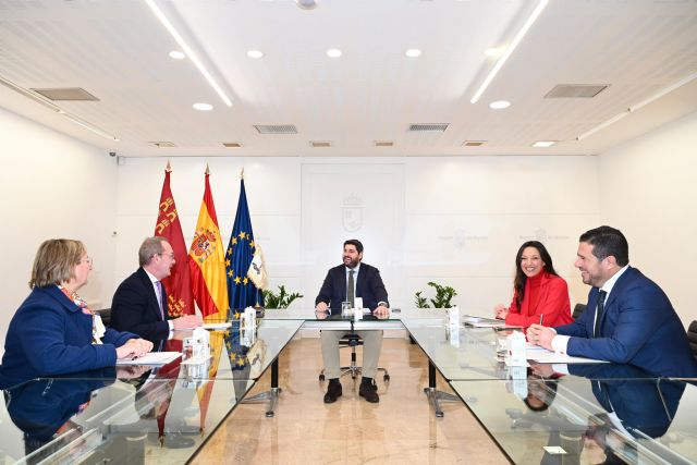 López Miras recibe en San Esteban al Paso Blanco de Lorca para hablar sobre sus próximos proyectos - 4, Foto 4