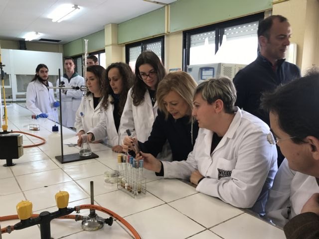 La Comunidad potencia la formación práctica y las estancias internacionales para acercar a los estudiantes de FP al mercado laboral - 1, Foto 1