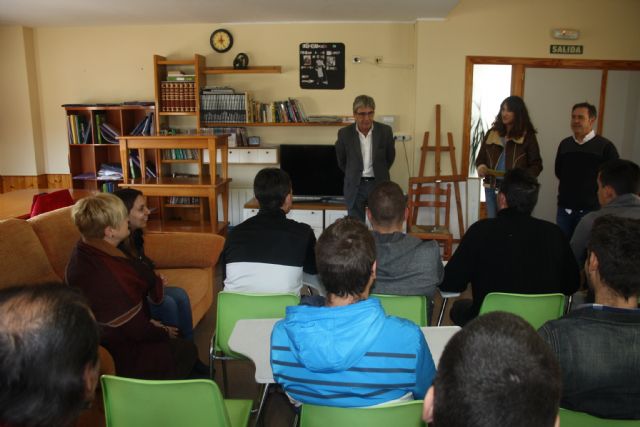 Los usuarios del centro de Betania reciben los diplomas de los cursos del programa Empleo con apoyo - 3, Foto 3