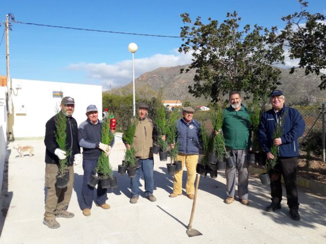 Hidrogea y la Asociación de Vecinos de Campillo de Adentro contribuyen a frenar el cambio climático plantando 300 árboles - 4, Foto 4