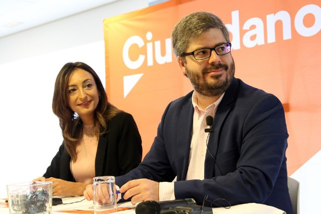 Ciudadanos sale a ganar unas elecciones que supondrán el fin de 40 años de pactos del bipartidismo con los nacionalistas - 1, Foto 1