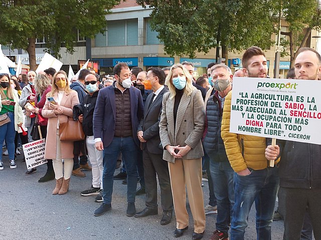 Ciudadanos urge a los gobiernos central y autonómico a enterrar el hacha de guerra y dar respuesta a las demandas del sector agrícola y ganadero - 2, Foto 2