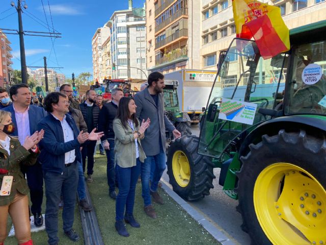 Abascal en Murcia: “VOX está en contra del fundamentalismo verde que arruina al campo” - 1, Foto 1