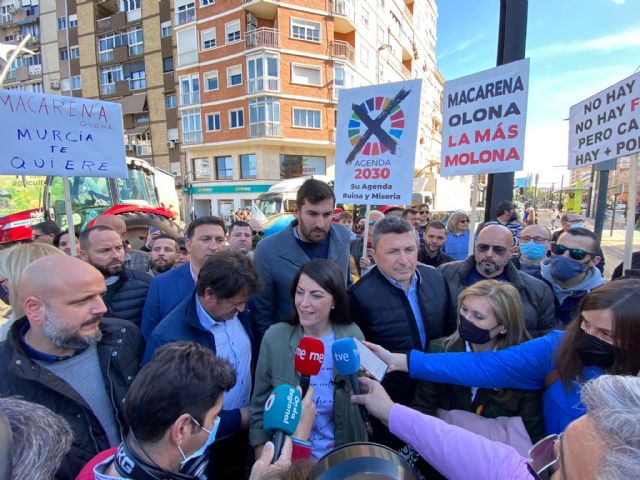Abascal en Murcia: “VOX está en contra del fundamentalismo verde que arruina al campo” - 2, Foto 2