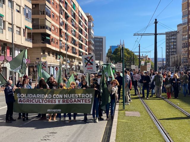Abascal en Murcia: “VOX está en contra del fundamentalismo verde que arruina al campo” - 3, Foto 3