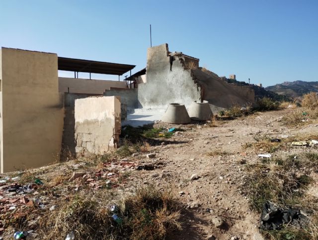 Una familia del barrio pide auxilio ante la ruina progresiva de su vivienda derivada de unas obras municipales - 2, Foto 2