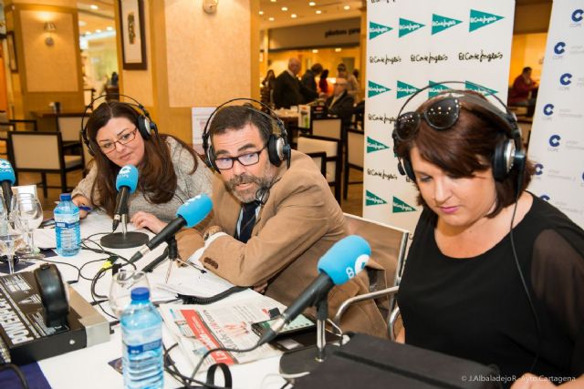 López ensalza el significado de las procesiones como muestra de respeto a nuestras tradiciones - 2, Foto 2