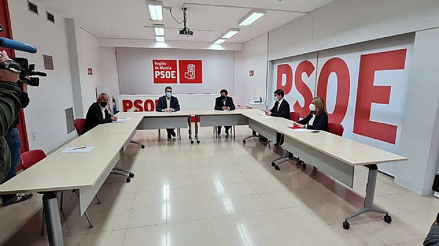 Ciudadanos y PSOE insisten en que el jueves se elige entre dignidad y corrupción y no valdrá ponerse de perfil - 2, Foto 2