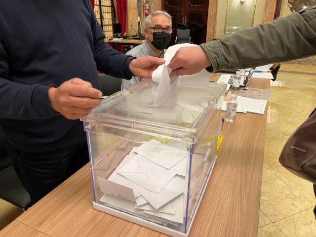 Cerca de 3.000 trabajadores municipales están llamados hoy a las urnas en las elecciones sindicales del Ayuntamiento - 2, Foto 2