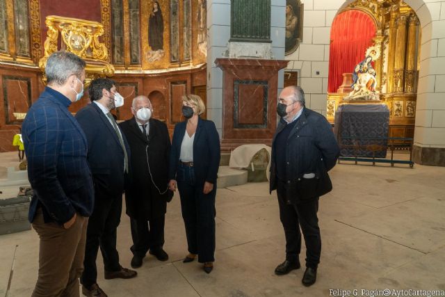 La Caridad abrirá este Viernes de Dolores para la Onza de Oro y la Ofrenda Floral de la Patrona - 1, Foto 1