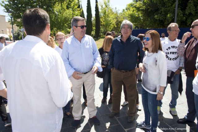 La Fiesta de la Calle en Los Juncos mostró la cara más solidaria de la ciudad con los sin techo - 3, Foto 3