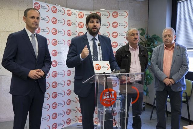López Miras anuncia un nuevo Plan de Prevención de Riesgos Laborales para 2019 - 2, Foto 2