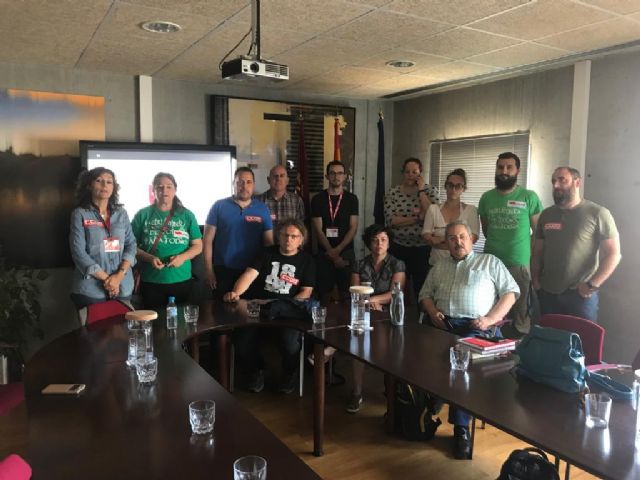 CCOO Enseñanza y STERM Intersindical se encierran en Educación para exigir el calendario de recuperación de derechos - 1, Foto 1