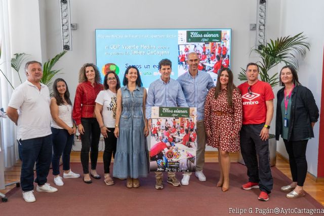 El Jimbee Cartagena juega contra el absentismo escolar dentro del Programa de Prevención e Intervención del Ayuntamiento - 1, Foto 1