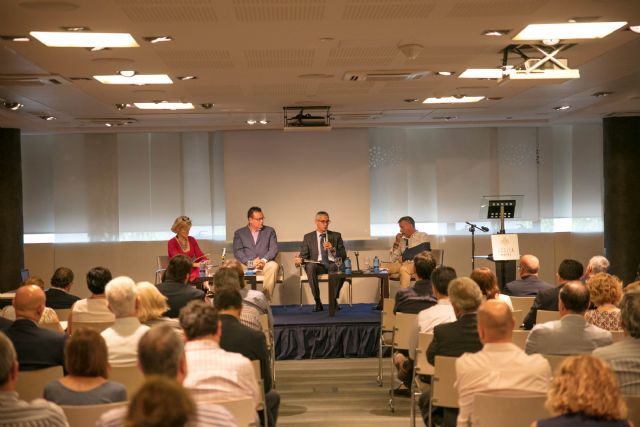 El presidente de los promotores apela a un urbanismo transparente en el foro sobre el sector y el Medio Ambiente - 1, Foto 1