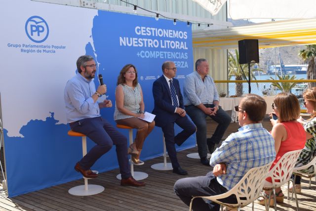 Víctor Martínez: Asumir las competencias de Costas redundará en más empleo, turismo y actividad económica - 2, Foto 2