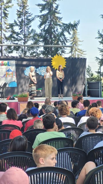 Conchita clausura la ´XIII muestra de teatro´ que desarrolla el IMAS en el centro de personas con discapacidad de El Palmar - 2, Foto 2