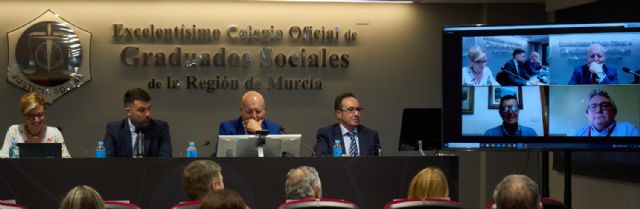 El juez Calatayud valora en positivo la Ley contra la Violencia hacia los menores - 1, Foto 1