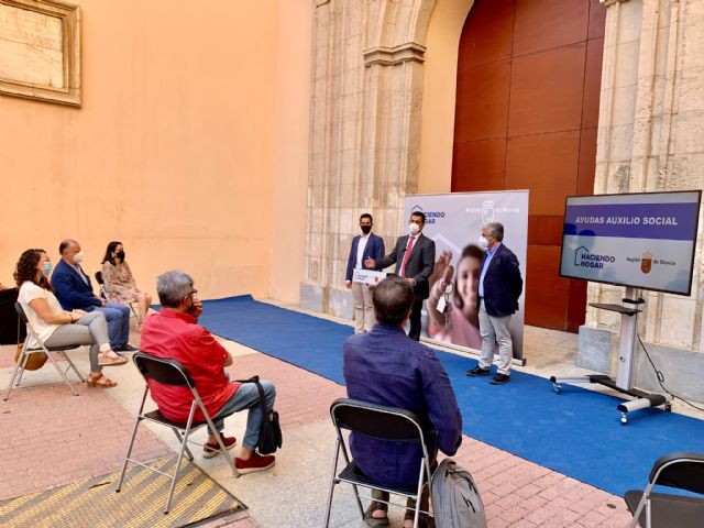 El Gobierno regional amplía en 3 millones las ayudas de auxilio en vivienda para las familias más afectadas por la crisis del coronavirus - 1, Foto 1