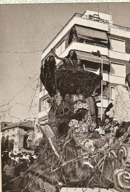 Totana en las fiestas de Santiago, una celebración que comenzaba su andadura en el año 1972, Foto 2