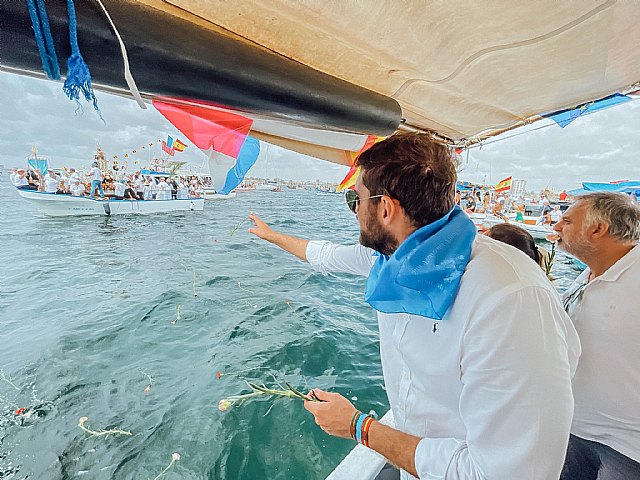 Antelo defiende a los pescadores en San Pedro y explica: “Hay que acabar una a una con todas las políticas socialistas y eso solo lo va a hacer VOX” - 1, Foto 1