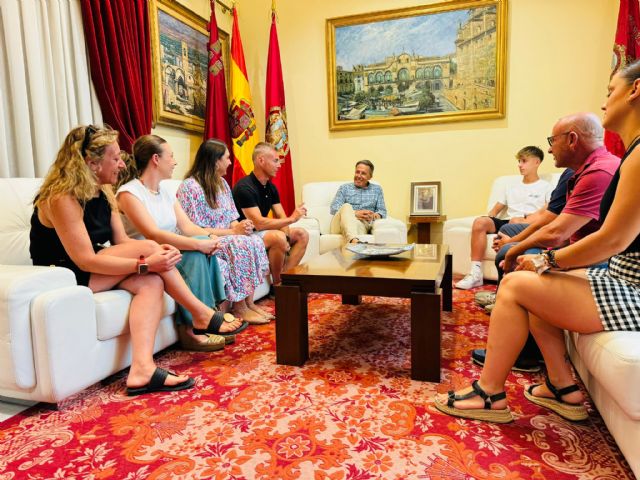 El alcalde de Lorca felicita al lorquino Juan Bastida Pérez, flamante campeón de España de ciclismo en categoría infantil - 2, Foto 2