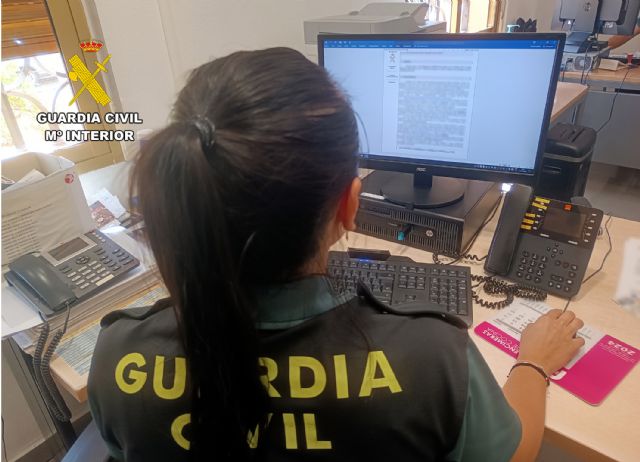 La Guardia Civil detiene en Mula a una mujer por coaccionar a otra con difundir un vídeo de contenido sexual - 2, Foto 2