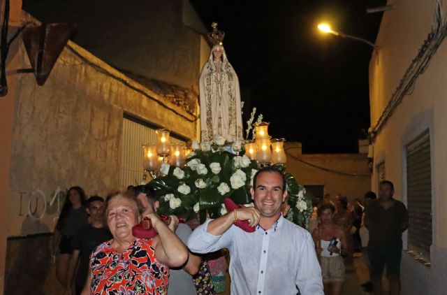 La procesión de Nuestra Señora de Fátima da por terminadas las fiestas de Los Pulpites - 2, Foto 2