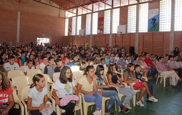 Más de 900 alumnos inician el curso 2016/2017 en el Instituto de Educación Secundaria Rambla de Nogalte de Puerto Lumbreras - 2, Foto 2