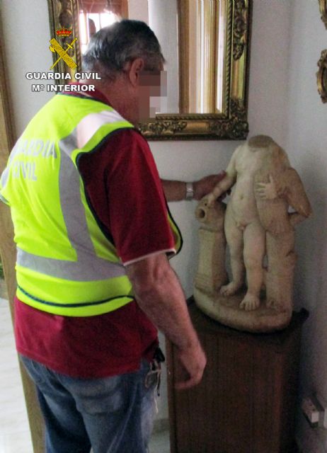 La Guardia Civil recupera tres estatuas de origen Romano en Lorca y Cartagena - 1, Foto 1