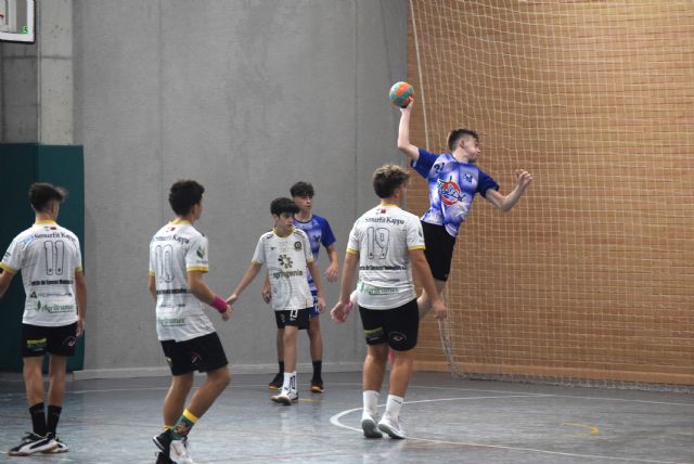 A.D. Eliocroca en cadetes y CBM Bullense en juveniles, por golaveraje, campeones del triangular de balonmano - 4, Foto 4