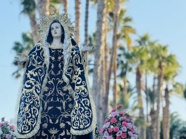 Más de 600 personas acompañan a la Virgen de los Dolores en el día de su onomástica - 2, Foto 2