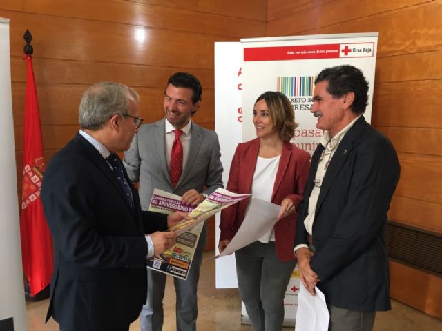 El Ayuntamiento de Murcia, Cruz Roja y FREMM se dan la mano para el impulso, a través del deporte, del proyecto Promoción del Éxito Escolar - 2, Foto 2