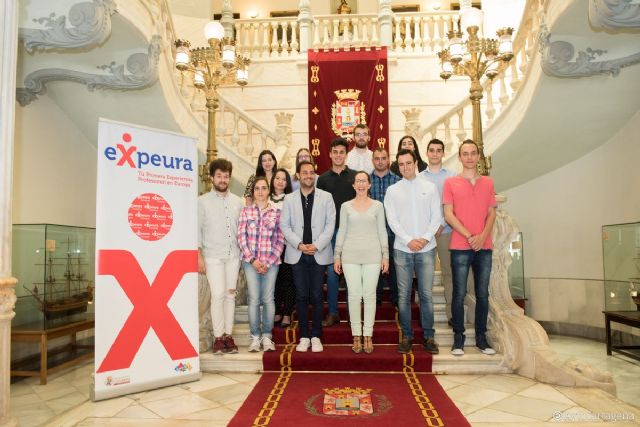 Diez jóvenes del Programa Expeura finalizan con éxito su experiencia laboral en el extranjero - 1, Foto 1