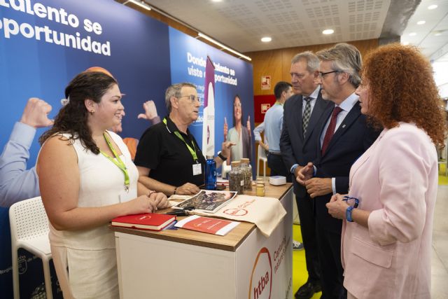 La Comunidad activa la aplicación 'Match Empleo' para facilitar la conexión de las empresas con el talento La Comunidad activa la aplicación 'Match Empleo' para facilitar la conexión de las empresas con el talento