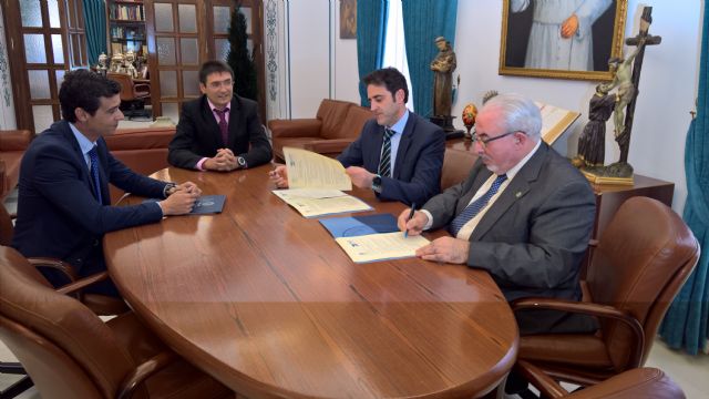 La UCAM pone en marcha la primera Cátedra de Ingeniería y Política Industrial - 1, Foto 1