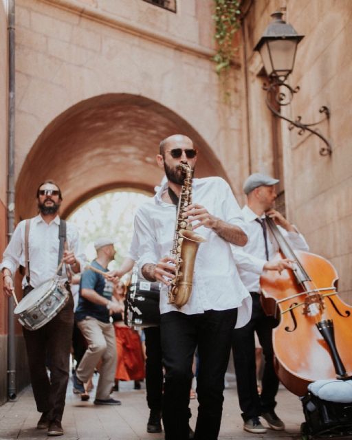 Alv McCartin y la Cotijazz Street Band protagonizan la jornada en la calle del Cartagena Jazz Festival - 2, Foto 2