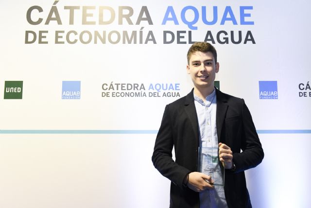 Un estudiante de la Universidad de Murcia entre los ganadores de los Premios Cátedra Aquae de Economía del Agua - 2, Foto 2