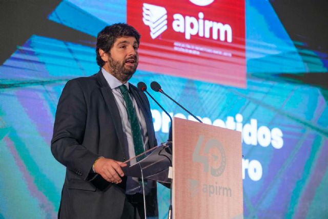 López Miras clausura el acto con motivo del 40 aniversario de APIRM - 1, Foto 1